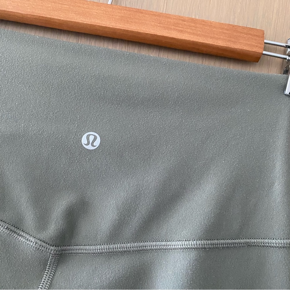 Lululemon Align Pant 28" Grey Sage green - Picture 5 of 6